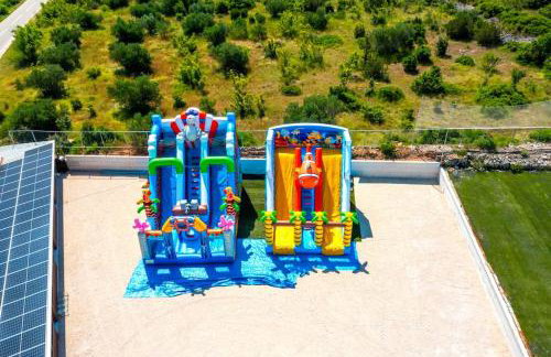 Cozy and Chic Little House with pool Ivinj - 5 - Foto 32