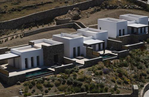 Bonzoe Suites & Villas - Photo 93