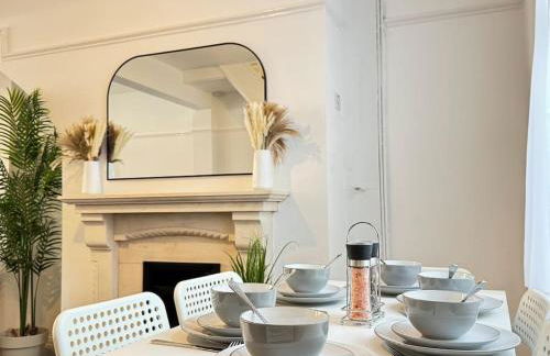 TV in Every Room Free Parking - Foto 10