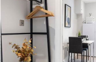 Perfect Flat Next To Highgate Station - Photo 9