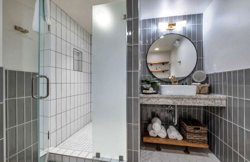 Skyline Suite with Penthouse & Rooftop Deck 6BR by Maddox Hotel - Foto 33