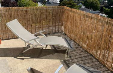 Maison centre-ville avec extérieurs - Photo 2