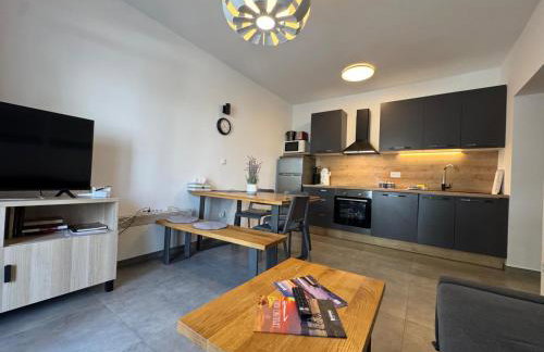 Assato Apartments - Photo 5