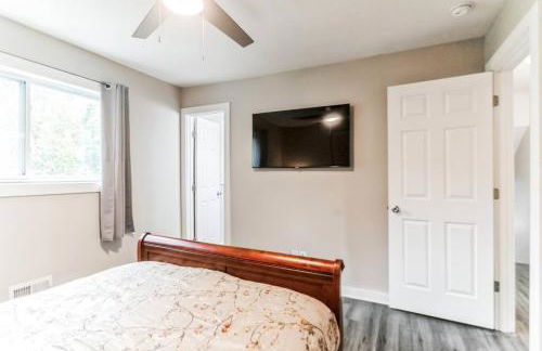 Cozy Cumberland ATL Home w Hot Tub - Foto 11