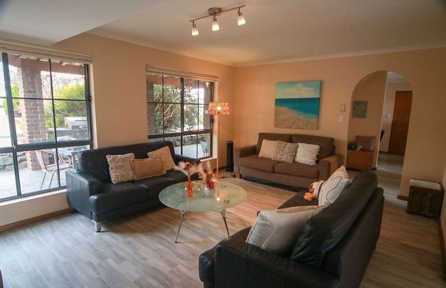 Encounter Bay Family Retreat Pets Welcome - Photo 11