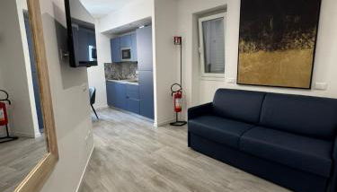 Rebecca's Apartments Anzio Central - Private Parking - Sea View - 10 apartments - Case Vacanze Anzio - Foto 4