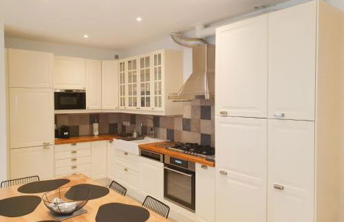 EXIGEHOME - Ici habita Voltaire-Maison en plein centre-ville - Foto 17