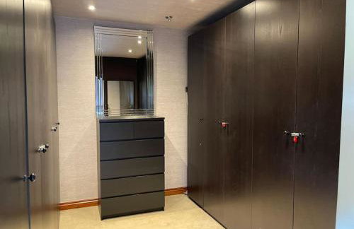 Spacious Home, 6 large bedrooms, full sky package, sleeps 14 - Foto 62