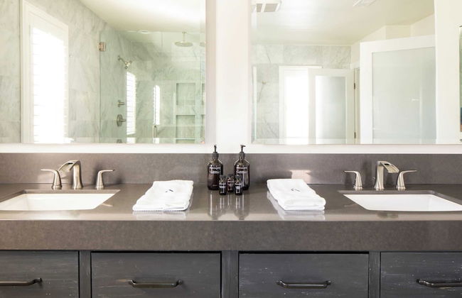 Indigo By Avantstay Sleek & Charming Home 2 Blks From Bay w/ Hot Tub! - Foto 17