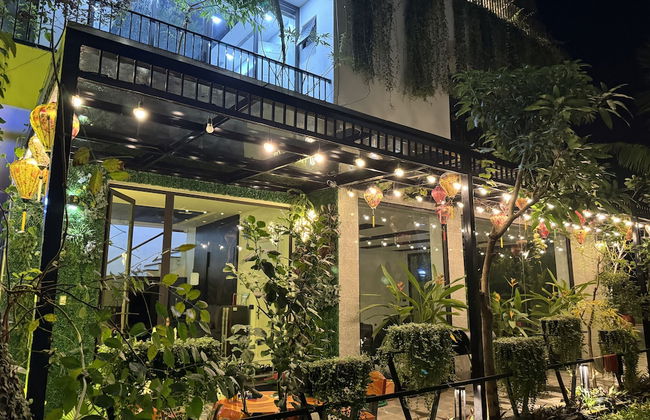 HALO ME Villa - Photo 41