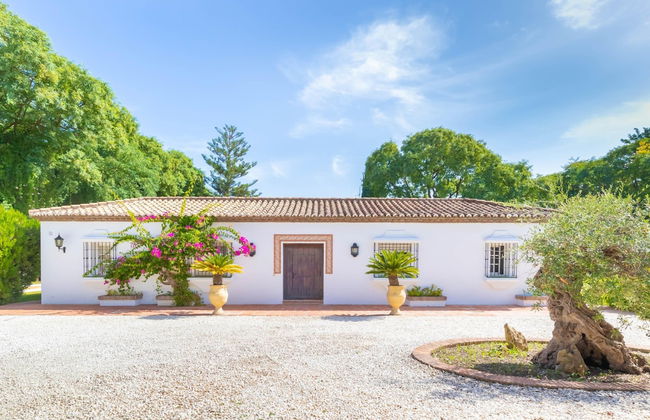 Cortijo Villa Padierna El Lago - Photo 9