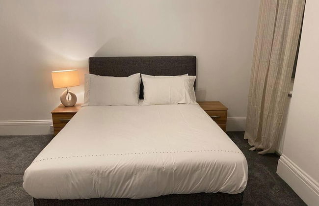 Charming 2-bed Apartment in Brentwood Free Parking - Foto 2