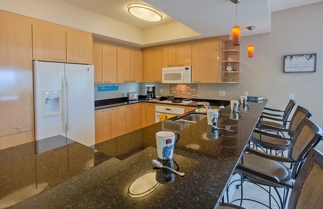 Crescent Condos by Beachside Management - Foto 31