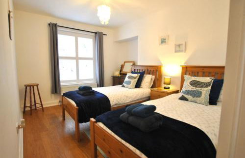 Coast Cottage- traditional fishermans cottage - Foto 10