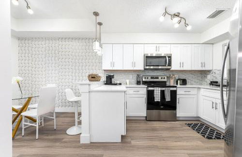 Newly Renovated Delray Beach Townhome - Photo 15