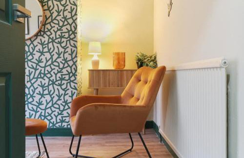 Home from Home 4 Bed - Ideal for Workers & Great for Groups, FREE Parking, Spacious, Pet Friendly Netflix - Foto 4