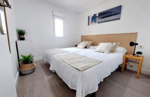 Moby suits A - Photo 2