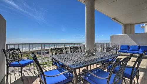Poolside Fun and Beachfront Views! Galveston Condo - Foto 1