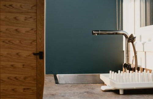 Luxury 1 bedroom Glamping Cabin with Hot Tub & BBQ - Foto 23