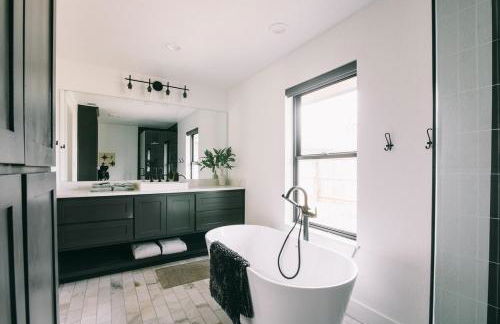 Aubrey Downtown Charmer - Smart TVs in every room! - Foto 34