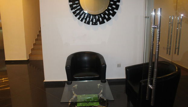 Accra Luxury Apartments at The Gallery - Foto 5, Mostrador del conserje