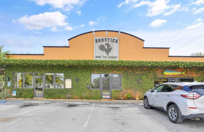 Coral Villa by Avantstay Close 2 DT Key West Shared Pool & Patio! - Foto 32