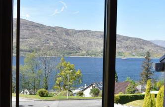 Treetops Lodge - Photo 11