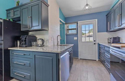 Renovated, Cozy 2 Bedroom - Foto 1