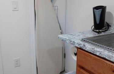 "Cozy Basement Retreat Just 40 Minutes to NYC!" - Foto 34