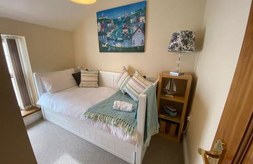 Extended Fishermans cottage with stunning sea views - Foto 15