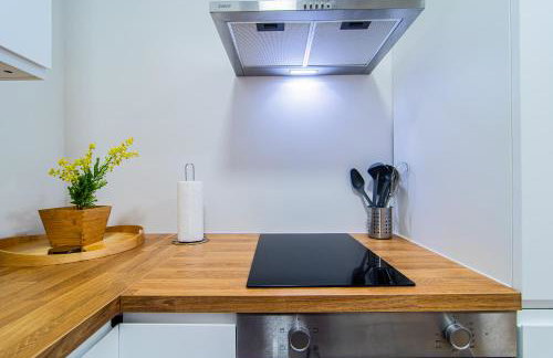 Flexible SelfCheckIns 110 - Zagreb - Private Parking - Loggia - Foto 15