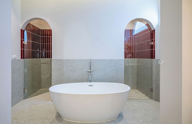 Aadhitiya Private Pool Villas - Photo 13