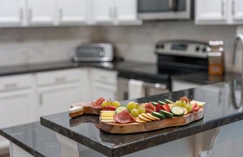 Noc Nest Family Retreat - Game Room & Cozy Lanai - Foto 19