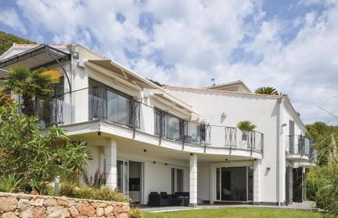 Exceptional Villa with Sea View, Pool & Privacy - Foto 13