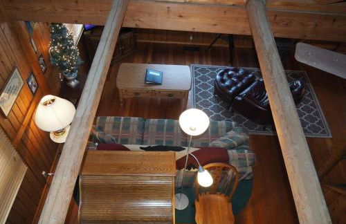 The Crystalaire Cabin - Charming and Relaxing! - Photo 19