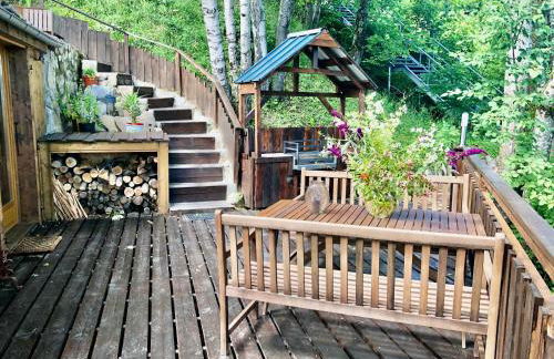 Chalet Le Doux Si, Large Self-Contained Apartment, 2km from Doucy-Combelouvière and close to Valmorel - Foto 18