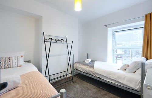 5 Bed - 2 Bath - Ideal for Work Crews - Foto 20