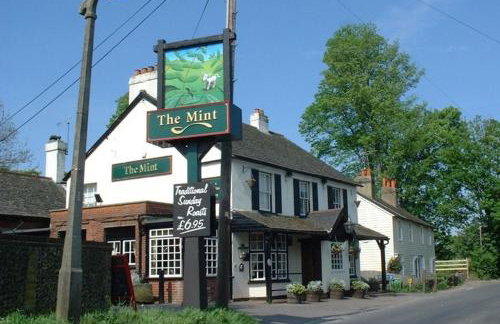 Stunning Studio1, Banstead with free off st parking - Foto 21