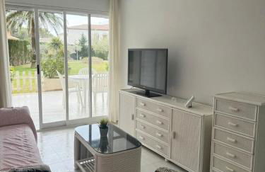 2nda linea con piscina en Miami Platja - Foto 4