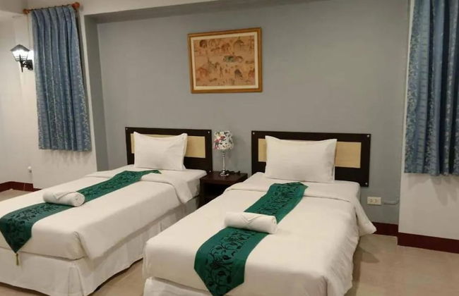 B9 Airport Resident - Photo 18