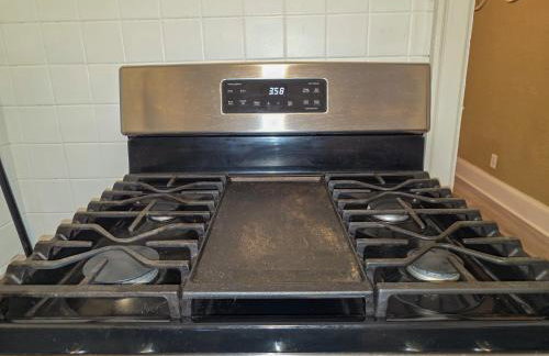 Cute 2 Bedroom Apartment 7 minutes from the falls! - Foto 4