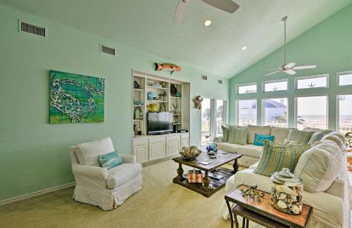 1 Block to Beach Family Getaway in Galveston! - Photo 5