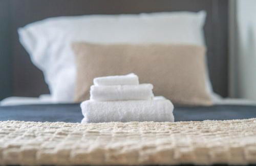 Modern Chic Getaway - Sleeps 11 - Palmwavestays - Foto 10