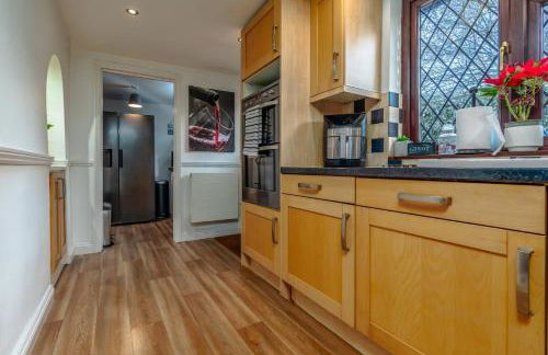 Cosy pet friendly house with garden and parking - Foto 22