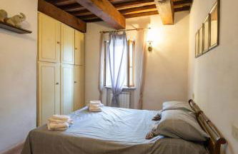 Collazzone - "Il Tramonto" casale con piscina - Photo 18