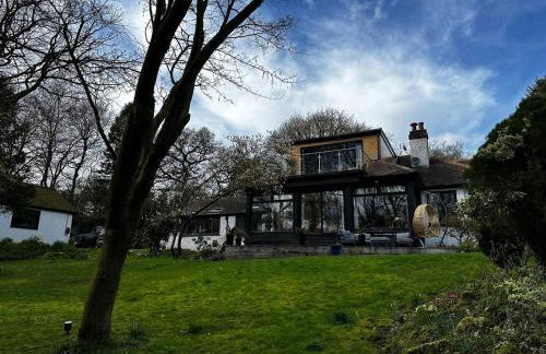 Acorn Lodge Luxury Retreat In a Stunning Oasis With Hot Tub - Pass the Keys - Foto 60