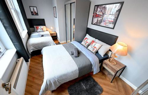 1 BEDROOM FLAT IN WOOD GREEN PICCADILLY LINE - Photo 3