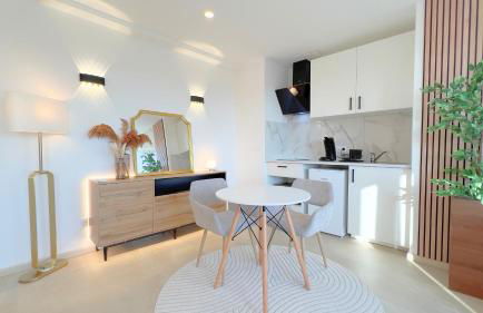 Skyline Luxe Suite Cinema Spa PS5 - Foto 13