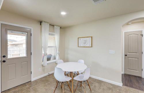 8 Mi to Fort Cavazos! Modern Home with Fire Pit - Foto 6