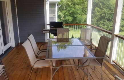 Beautiful 4+ bed 3 bath Condo 20 minutes to Madison - Foto 3